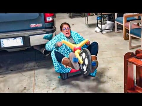 Mom’s Day Mishaps ๐ | Hilarious Mother’s Day Fails
