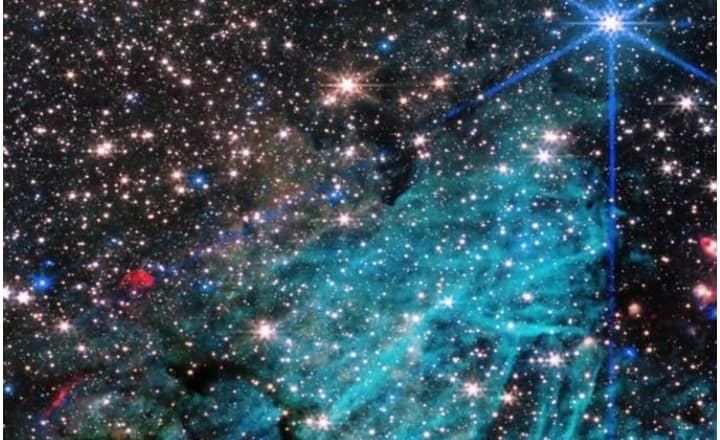 8 stellar photos of star clusters taken by NASA