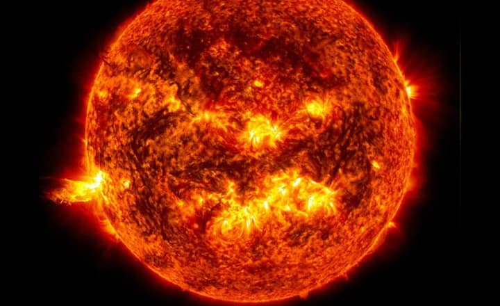 7 most amazing images of Sun shared by NASA