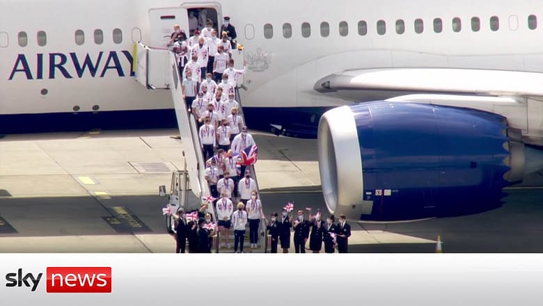 Tokyo Olympics: Team GB receive a raucous welcome home