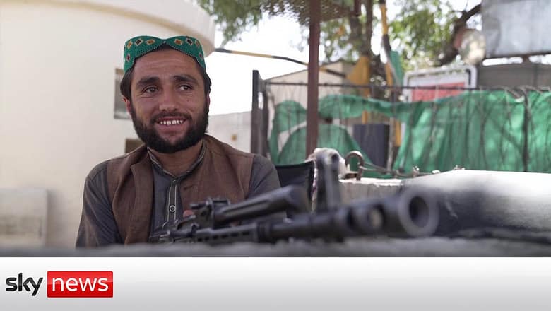 Afghanistan: Taliban invite foreign diplomats to return to Kabul