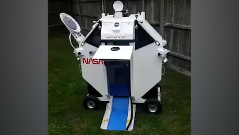 Dad builds AWESOME mini Space X space shuttle for his kids