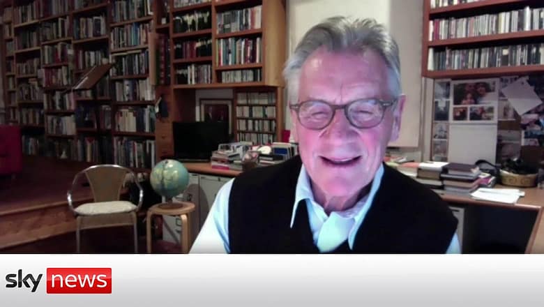 Sir Michael Palin’s play ‘The Weekend’ gets a jazzy premiere as a new opera