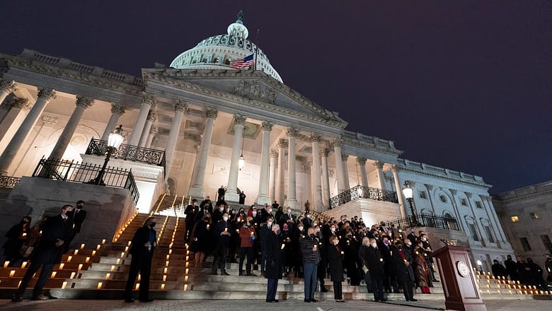 Majority of Canadians and Americans view Jan. 6 riot as ‘domestic terrorism’: Poll
