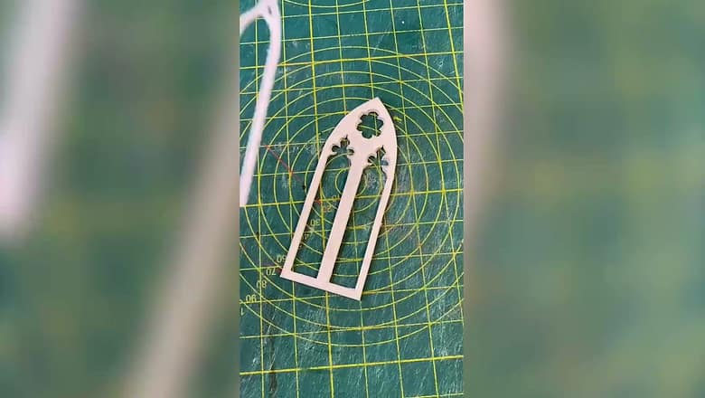 Model Maker Creates Impressive Miniature Creations Including a FUNCTIONING LIGHTSABER