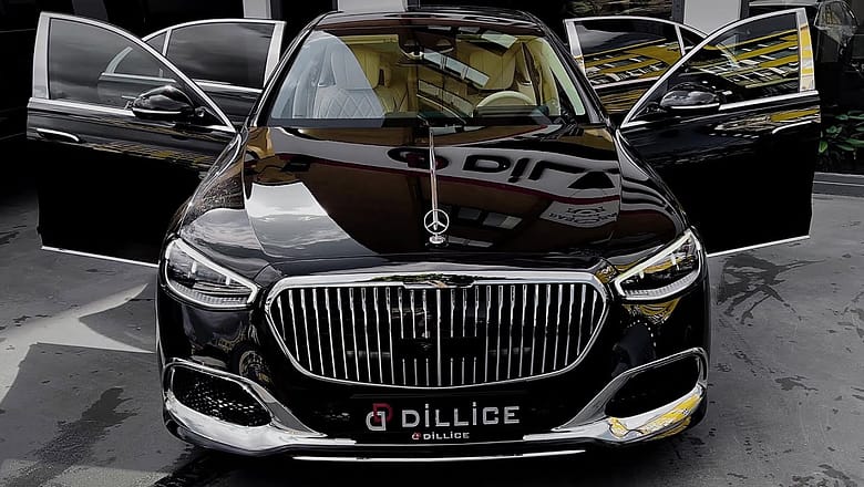 Mercedes Maybach (2022) – Ultra Luxury Limousine!