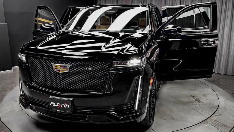 2022 Cadillac Escalade – Luxurious American SUV!