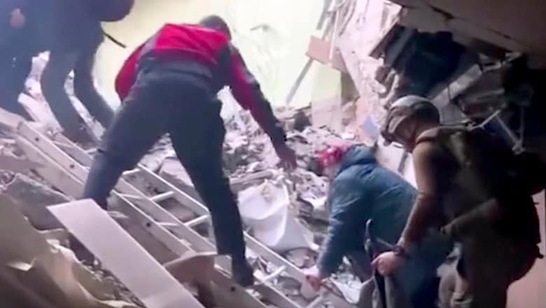 Moscow bombing Mariupol steel plant with civilians still inside | CTV News in Ukraine