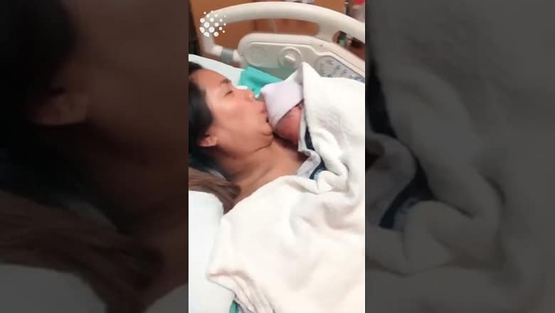 Hilarious moment baby gives dad the middle finger!