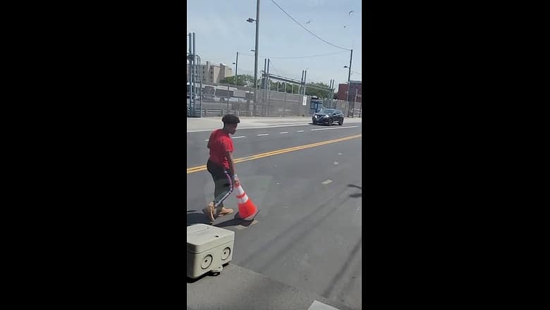 He was just trying to be helpful ? #prank #joke #scare #funny #afv
