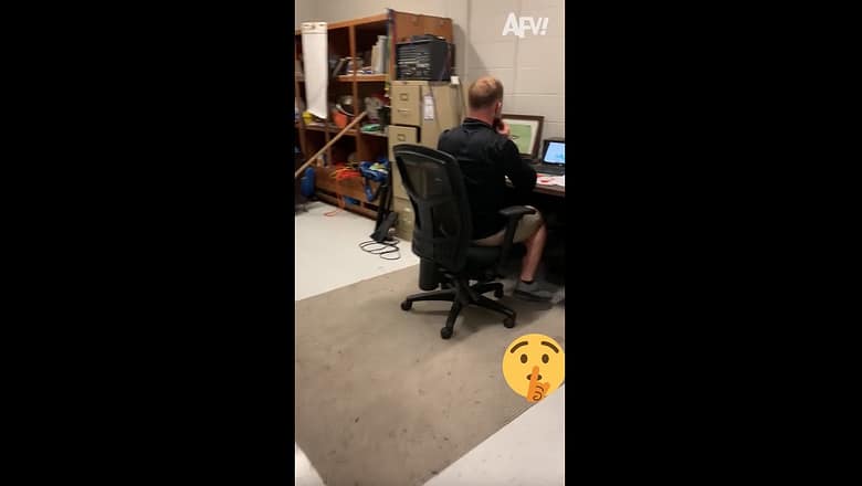 The chair got outta there!! ? #funny #scare #prank #work #office