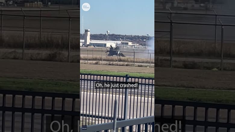 Pilot ejects from F-35 fighter jet after crash landing in Texas | USA TODAY #Shorts