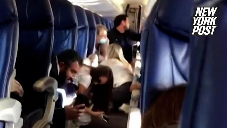 Passengers on Aeromexico flight crouch in fear as plane caught in cartel crossfire: video | NY Post