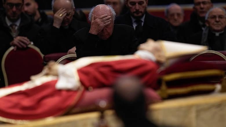 Preparing for Pope Benedict’s funeral | CTV News in Rome