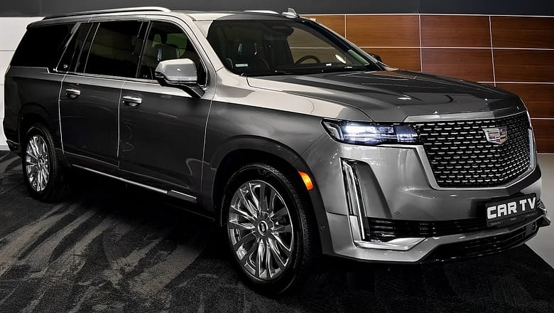 Cadillac Escalade (2023) – interior and Exterior Details