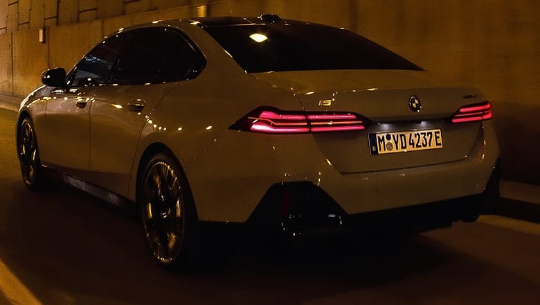 2024 BMW i5 – interior Exterior and Drive (Luxury Sedan)