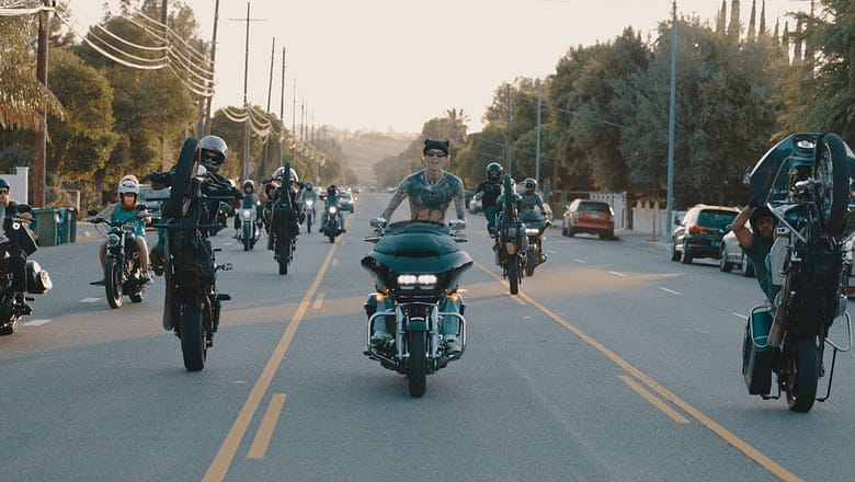 Machine Gun Kelly – PRESSURE (Official Music Video)