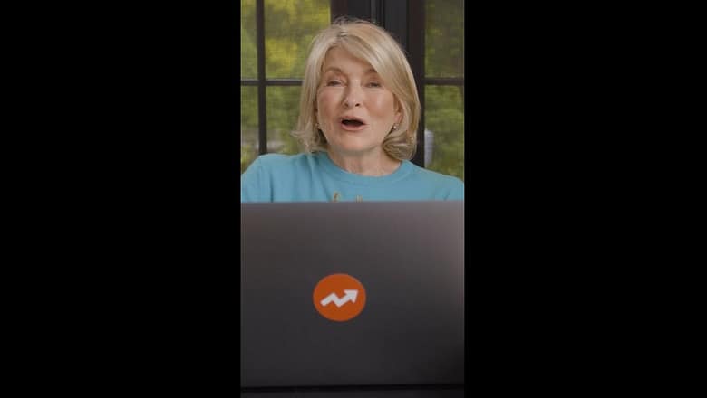 Martha Stewart & Snoop Dogg Take a “What’s the Phobia?” Quiz