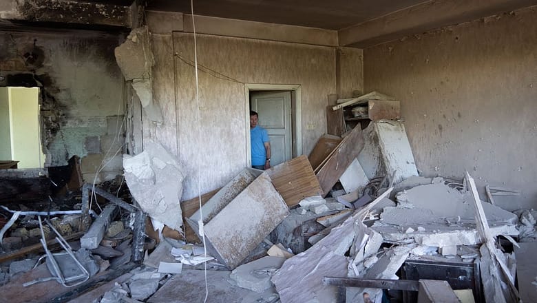 Russia launches massive drone attack on Kyiv, killing one