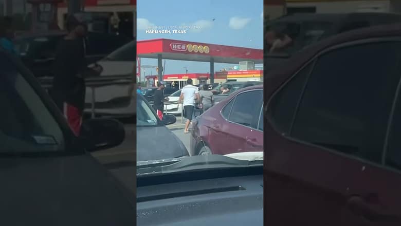Father smashes car windshield to rescue baby from locked hot car #Shorts