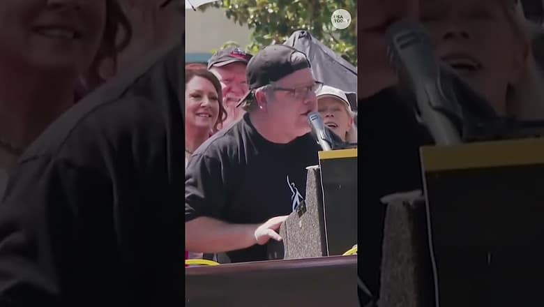 Actor Sean Astin, others rally in support for SAG-AFTRA, WGA members #Shorts