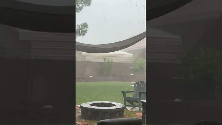 Parts of Las Vegas hit with heavy rains, flooded streets stall traffic #shorts