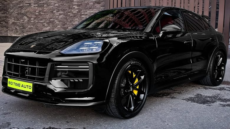 Porsche Cayenne (2024) – Sound, interior and Exterior Details