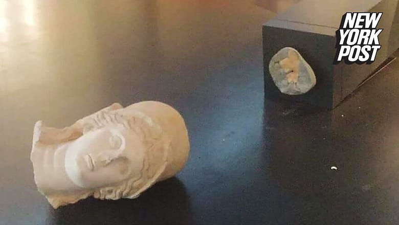 Lawyer claims US tourist accused of smashing two statues was suffering from ‘Jerusalem syndrome’