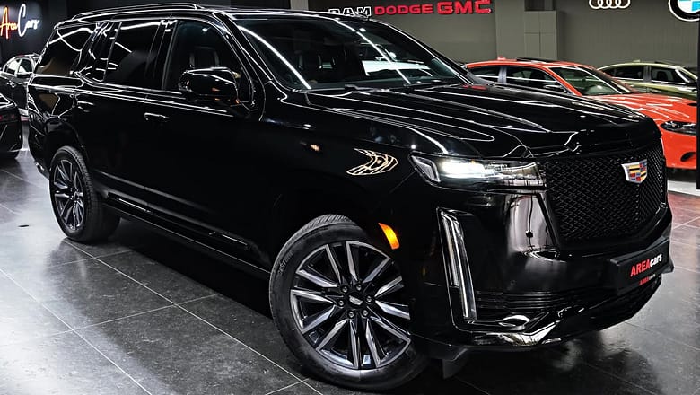 Cadilac Escalade (2024) – Large Wild Luxury SUV!