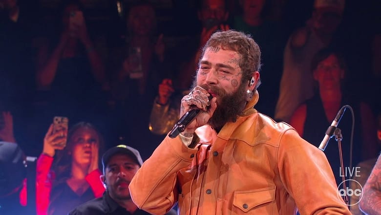 Hardy, Morgan Wallen and Post Malone Perform ‘John Deere Green’ and ‘Pickup Man’ – The CMA Awards