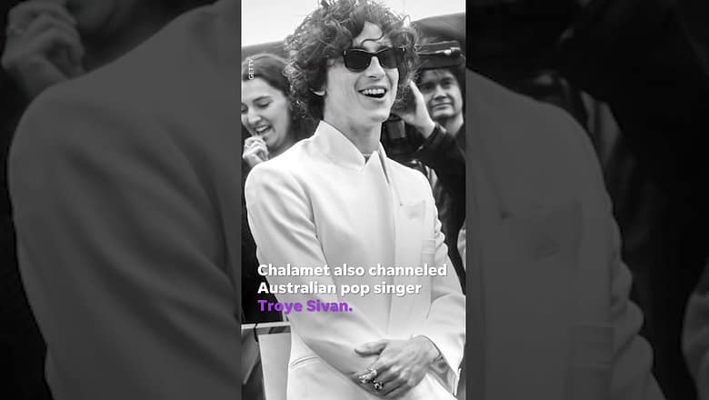 ‘SNL’: Timothée Chalamet channels Troye Sivan, gives ‘Wonka’ preview #shorts