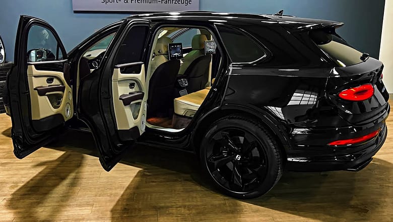 Bentley Bentayga (2024) – Sound, interior and Exterior