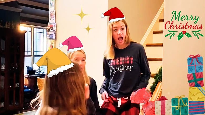 Christmas Chronicles: Unwrapping the Magic of the Holiday Season! ??
