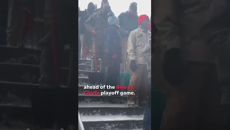 Bills fans flock to stadium to help shovel snow ahead of Chiefs game #Shorts