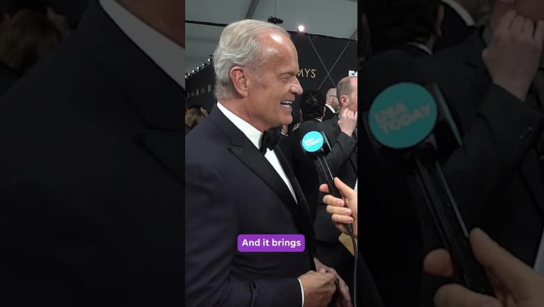 Emmys: Kelsey Grammer gets emotional talking ‘Cheers,’ Kirstie Alley #Shorts