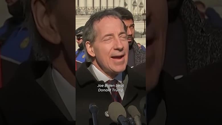 Former U.S. Capitol police officer joins Democrat lawmakers to remember January 6 #Shorts