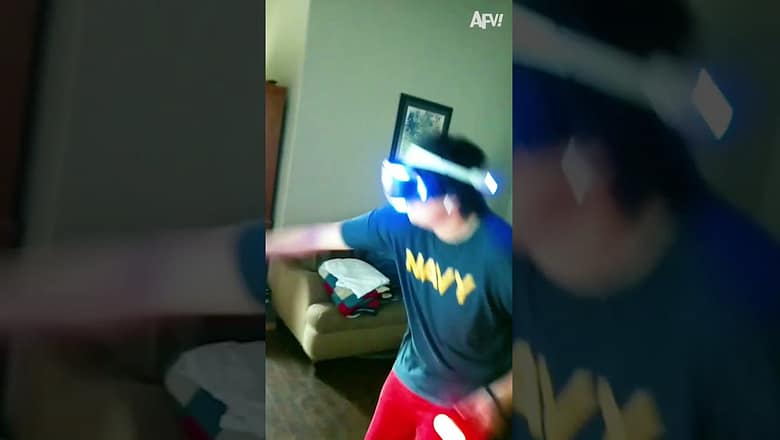 Snap back to reality ? #boo #VR #Shorts