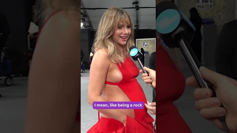 Suki Waterhouse answered one last question before the Emmys began #Shorts
