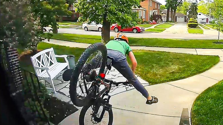 Best Fails of the Month [1 HOUR]