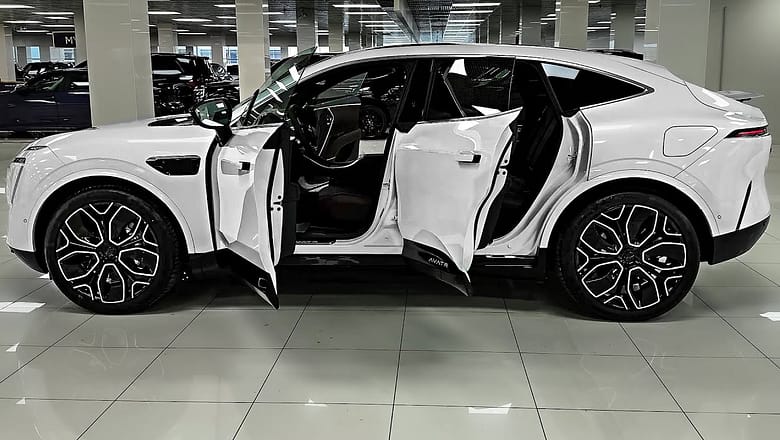 2024 AVATR 11 – Incredibly Future Sport SUV!