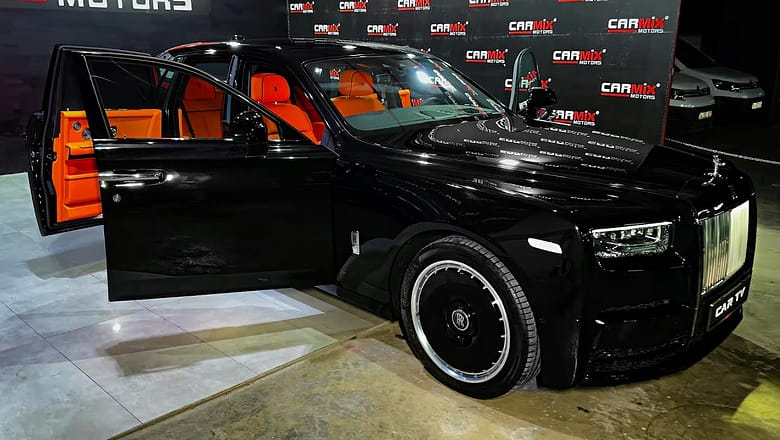 2024 Rolls-Royce Phantom- The World’s Best Luxury Sedan!