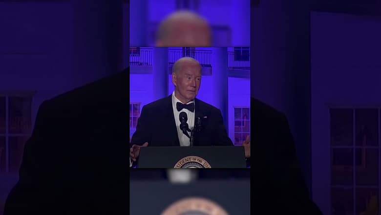 Biden roasts Trump at Correspondents’ Dinner, toasts free press #shorts