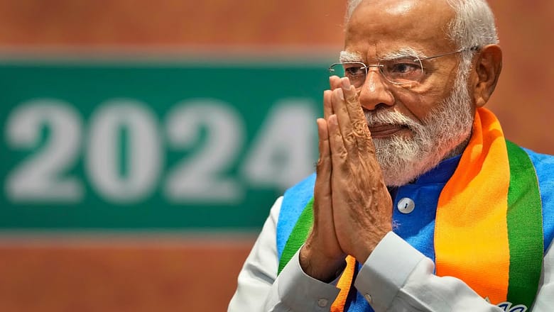 Ujjal Dosanjh says India is now ‘a faltering democracy’