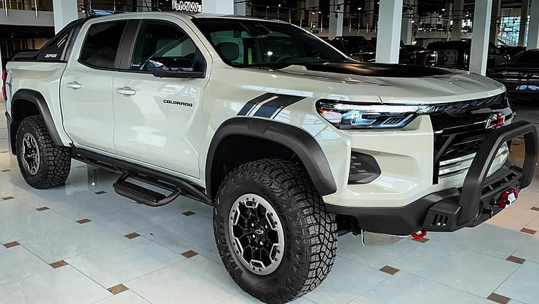 Chevrolet Colorado (2024) – Wild Midsize Truck in Details