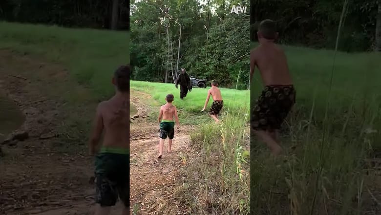 Bigfoot strikes again! ๐คฃ #afv #prank #funny