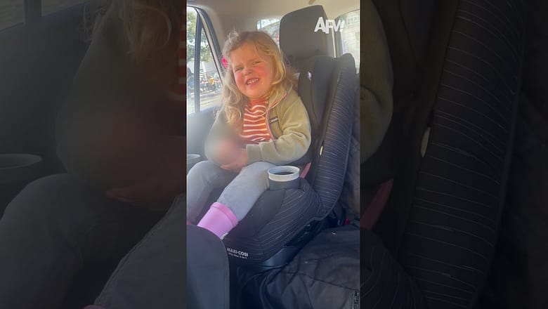 It’s not funny Mama π
#afv #funnyvideos #shorts