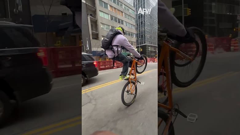 Just a casual morning bike ride π
#afv #fail #funnyvideos #shorts