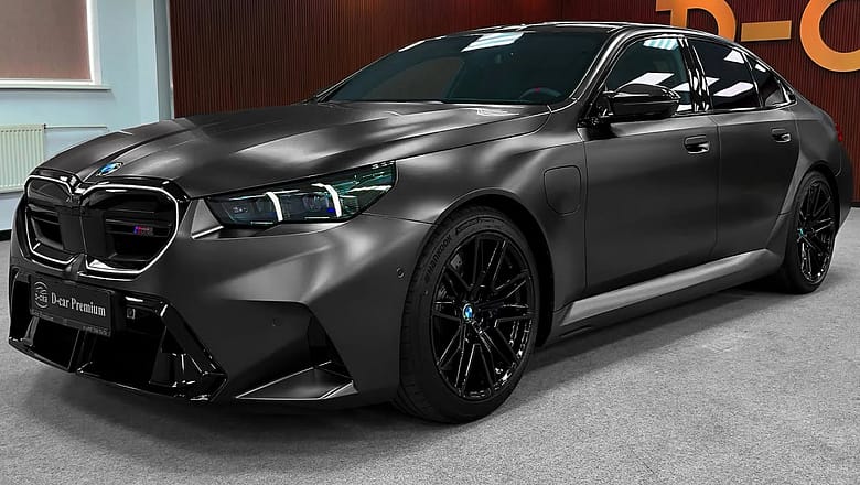 2025 BMW M5 – The Thrilling Wild Sport Sedan!
