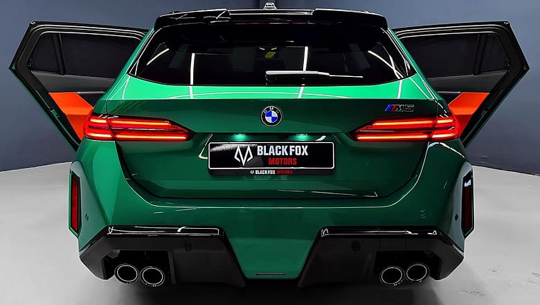 NEW 2025 BMW M5 Touring – King of Road!