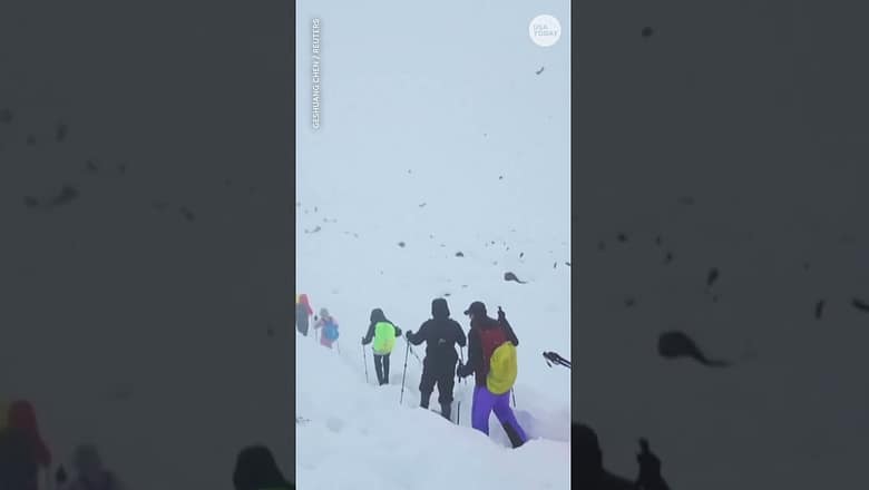 Mount Everest hikers stranded after Tibet blizzard